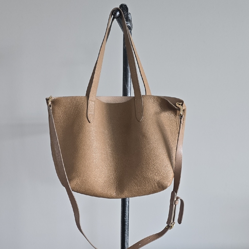 Cuyana Tan Tote With Crossbody Strap